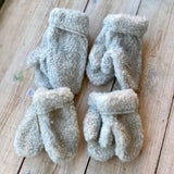 Junior Simple Mittens - Light Grey